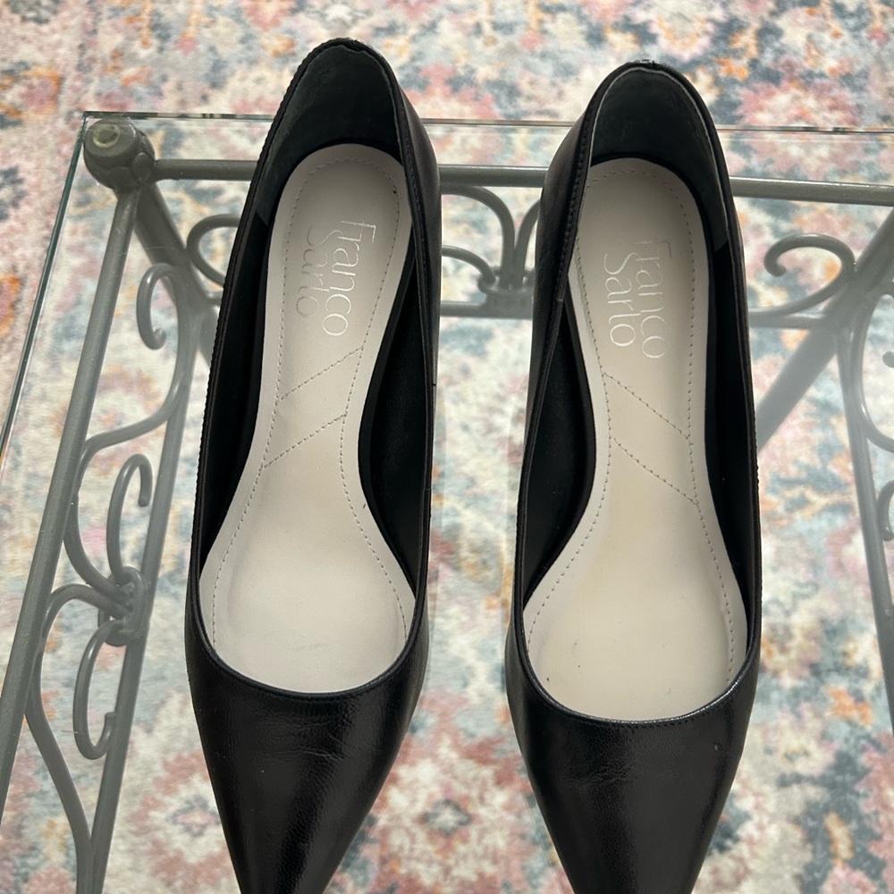 Franco Sarto Black Pointed-Toe Pumps